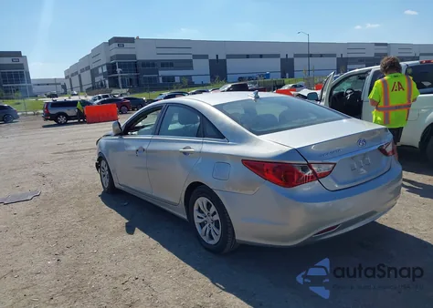 2011 Hyundai Sonata Gls from USA, damaged, VIN 5NPEB4AC3BH085695